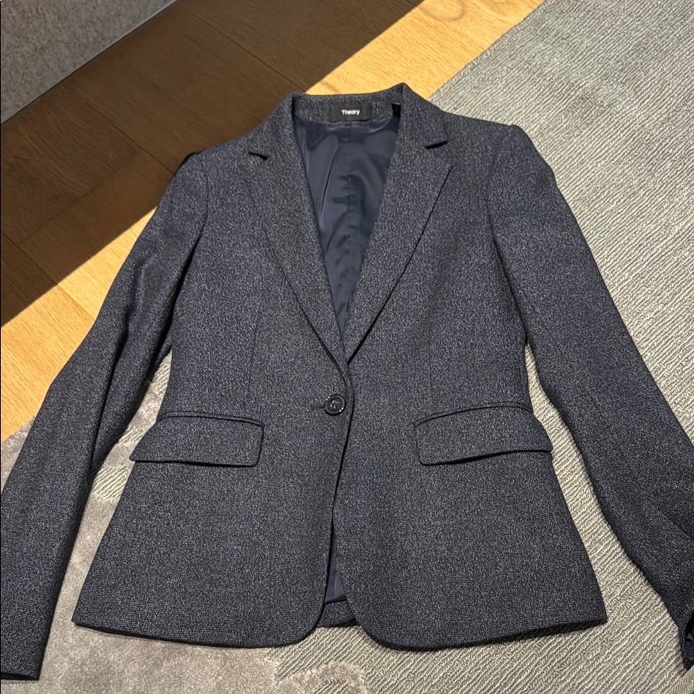 Theory Navy/Black Blazer size 00